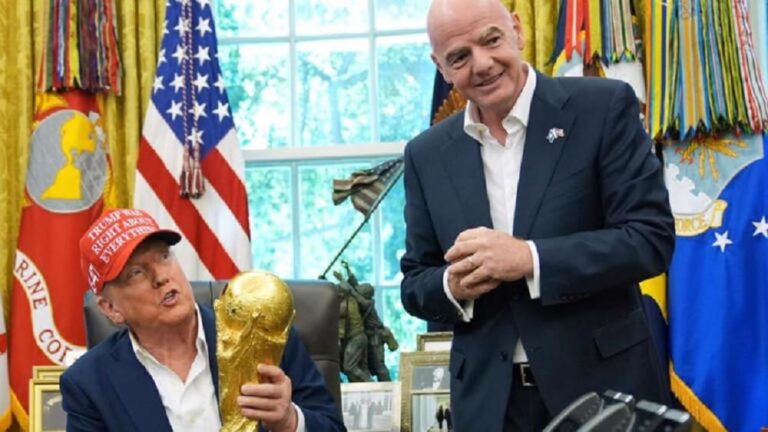 Donaldo y el futbol-min