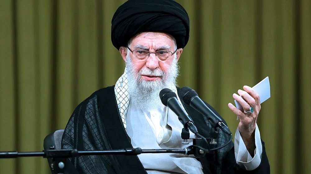 Jamenei comenta que los manifestantes deben ser puestos en su sitio-min