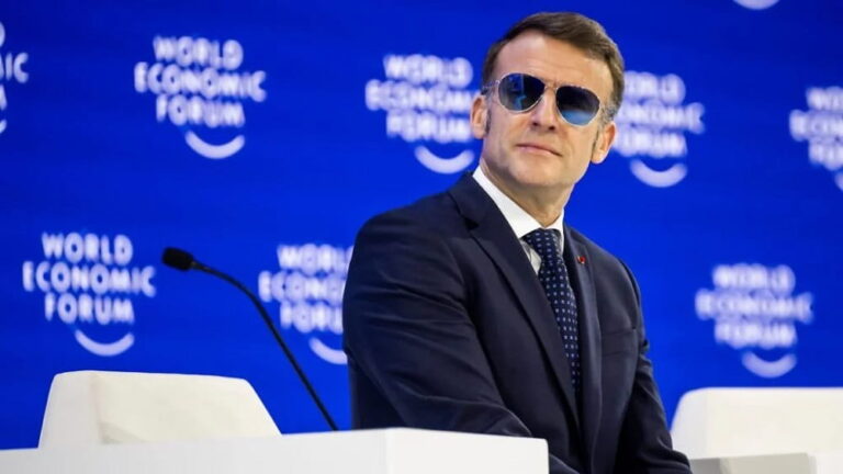 Macron critica a Trump (1)