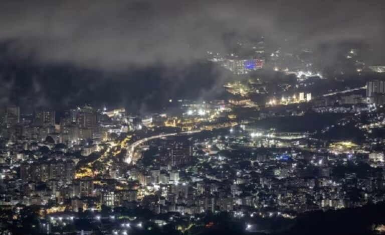 caracas en llamas-min