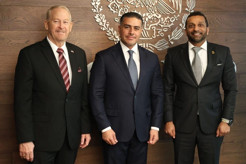 harfuch con direcctor del FBI (1)