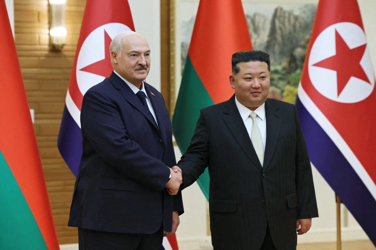 Líderes de Corea del Norte y Bielorrusia firman un tratado de amistad
