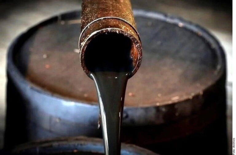 PETRÓLEO. Europa Press (1)