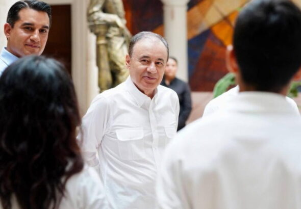 Durazo profesionaliza a 350 mil sonorenses en inteligencia artificial con Microsoft (1)