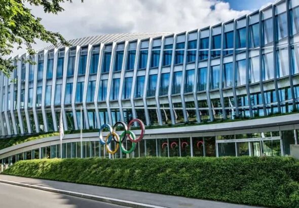 El-COI-limita-la-categoria-femenina-a-mujeres-biologicas-para-Los-Angeles-2028