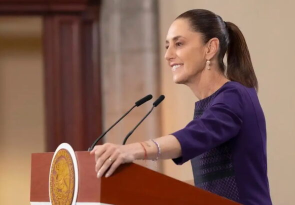 claudia sheinbaum en la mañanera del 2404.2026