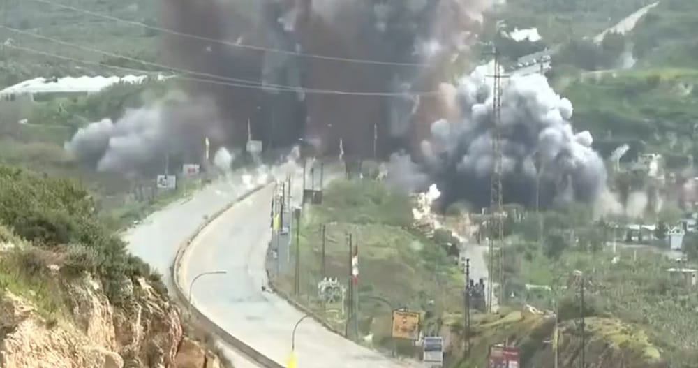 destruyen puente estrategico (1)