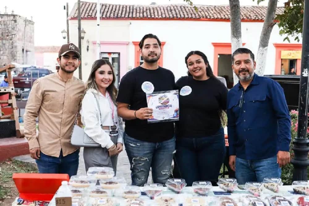 Feria de Emprendimiento Juvenil en Concordia