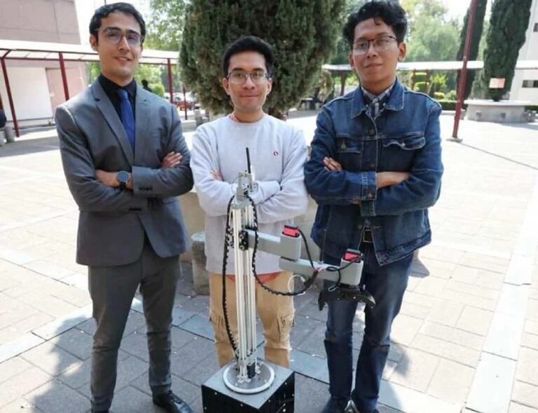 Portal IPN desarrolla robot de asistencia para personas con discapacidad