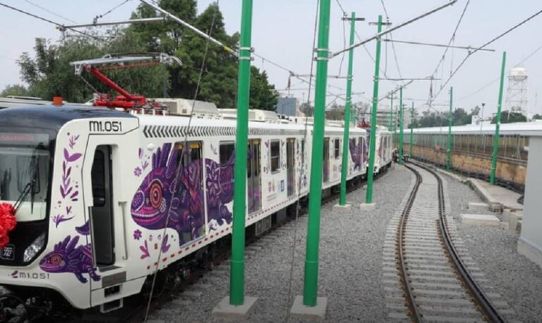 clara.brugada.tren ligero..el_ajolote_mundial_2026 (1)